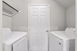 13310 Colina Mdws Ln, Houston, TX 77048 - Photo 20