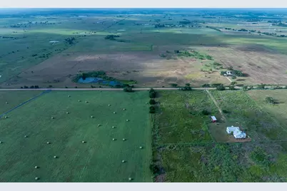 01 Berger Road, Schulenburg, TX 78945 - Photo 8