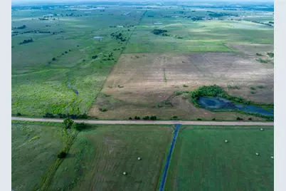 01 Berger Road, Schulenburg, TX 78945 - Photo 10