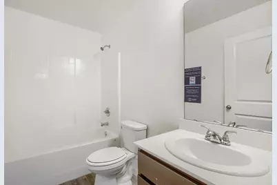 1221 N Whitten Avenue, Tyler, TX 75702 - Photo 16