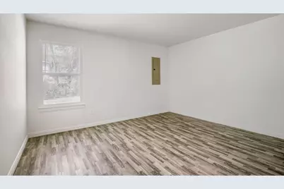 1221 N Whitten Avenue, Tyler, TX 75702 - Photo 10