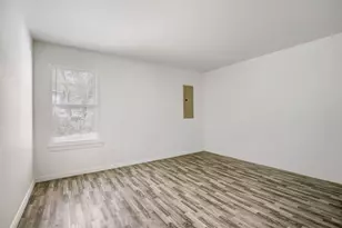 1221 N Whitten Ave, Tyler, TX 75702 - Photo 10