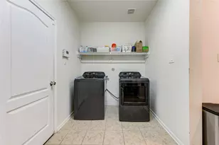 15419 Amber Manor Ln Ln, Houston, TX 77044 - Photo 10