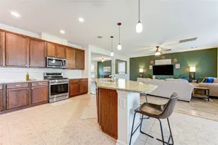 15419 Amber Manor Ln Ln, Houston, TX 77044 - Photo 6