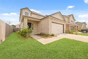 2209 Raider Dr, Conroe, TX 77301 - Photo 2