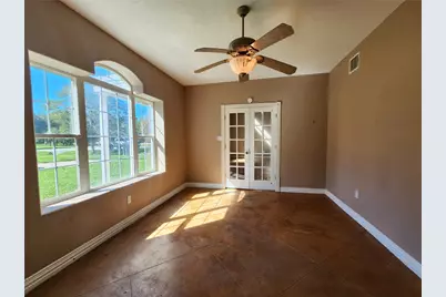115 Oak Colony Drive, Angleton, TX 77515 - Photo 6