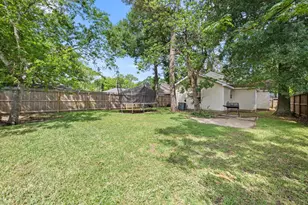 409 McPhail St, Tomball, TX 77375 - Photo 14