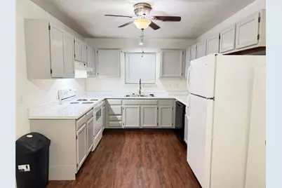 409 McPhail Street, Tomball, TX 77375 - Photo 6