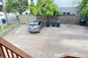 1201 W Gray St, Houston, TX 77019 - Photo 10