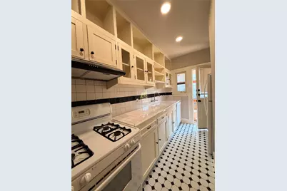 1201 W Gray Street #4, Houston, TX 77019 - Photo 6