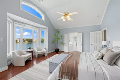 5934 Stratford Gardens Drive, Sugar Land, TX 77479 - Photo 12