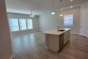 1606 Carefree Cir, Seabrook, TX 77586 - Photo 6