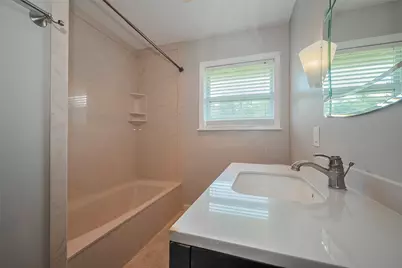 5243 Stillbrooke Drive, Houston, TX 77096 - Photo 36