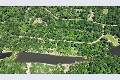 26605 Lake Shore Drive, Hempstead, TX 77445 - Photo 8