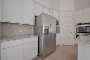 2702 Ballast Grn Dr, Texas City, TX 77568 - Photo 14