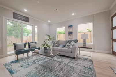 3837 Mainer Street, Houston, TX 77021 - Photo 10