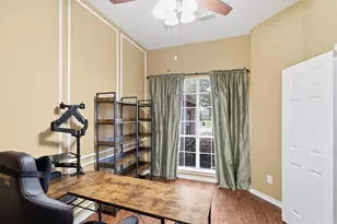 10134 W Temple Dr, Houston, TX 77095 - Photo 4