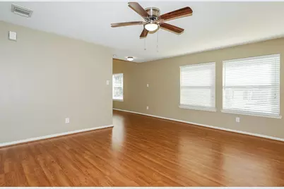 10007 Willow Wood Way, Houston, TX 77070 - Photo 14
