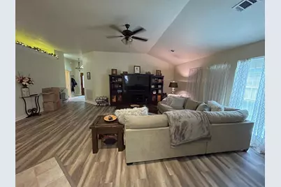 4611 Silverlake Drive, Sugar Land, TX 77479 - Photo 6