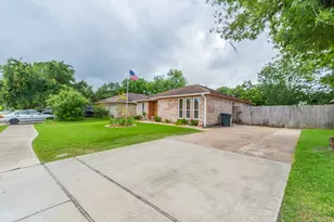 1714 Magnolia Dr, Pasadena, TX 77503 - Photo 2