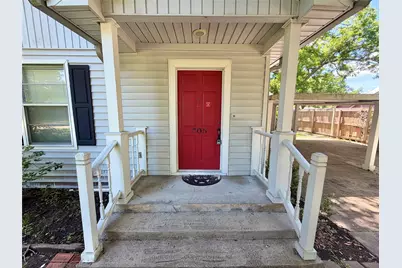 705 Shady Lane, Angleton, TX 77515 - Photo 2