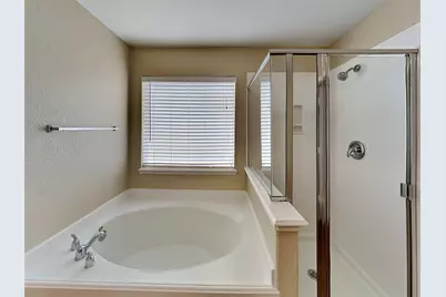 226 S Golden Oak Drive, Texas City, TX 77591 - Photo 12