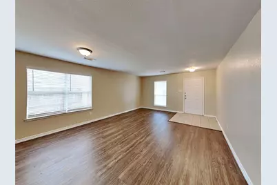 226 S Golden Oak Drive, Texas City, TX 77591 - Photo 6