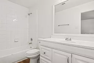 15834 Colonial Bridge Ln, Houston, TX 77073 - Photo 16