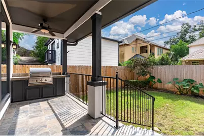 4523 Maple Street, Bellaire, TX 77401 - Photo 44