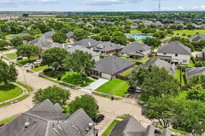 7803 Blue Lake Drive, Rosenberg, TX 77469 - Photo 22