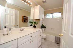 14 Wintergrass Pl, The Woodlands, TX 77382 - Photo 14