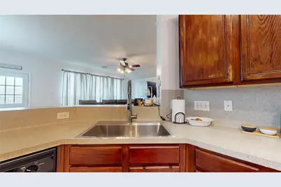 9327 Rustler Ridge Lane, Houston, TX 77089 - Photo 16