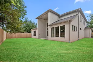 1306 Zora St, Houston, TX 77055 - Photo 36