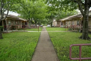 125 Janis St, Alvarado, TX 76009 - Photo 4