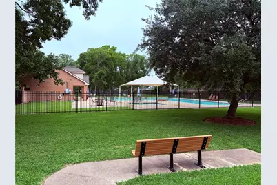 4402 Chestnut Grove, League City, TX 77573 - Photo 8