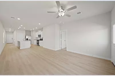 142 Kelly Street, Angleton, TX 77515 - Photo 18