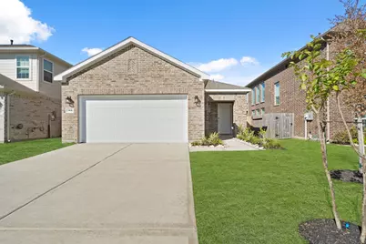 142 Kelly Street, Angleton, TX 77515 - Photo 2