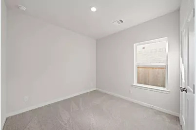 142 Kelly Street, Angleton, TX 77515 - Photo 6