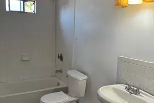 7206 Helmers St, Houston, TX 77022 - Photo 20