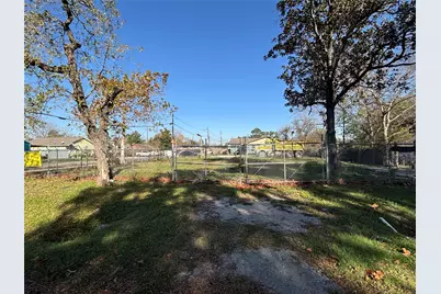 7206 Helmers Street #A, Houston, TX 77022 - Photo 10