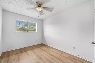 10515 Autumn Harvest Drive, Houston, TX 77064 - Photo 28