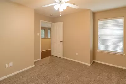 57 Scarlet Woods Court, The Woodlands, TX 77380 - Photo 12