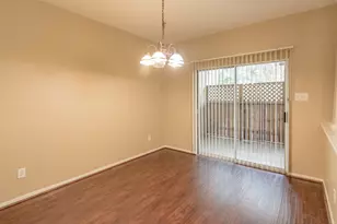 57 Scarlet Woods Ct, The Woodlands, TX 77380 - Photo 8
