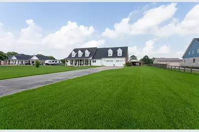 10085 Milky Way Lane, Beaumont, TX 77705 - Photo 4