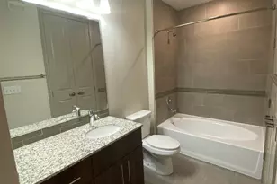 1800 St Joseph Pkwy, Houston, TX 77003 - Photo 12