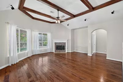 103 Arbor Ridge Court, Conroe, TX 77384 - Photo 10