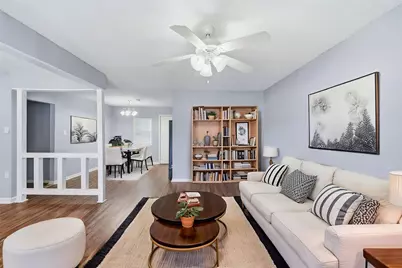 8146 Panay Drive, Houston, TX 77033 - Photo 2