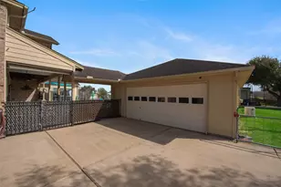 32315 Grove Park Dr, Waller, TX 77484 - Photo 30