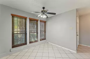 5730 Gineridge Dr, Houston, TX 77053 - Photo 4