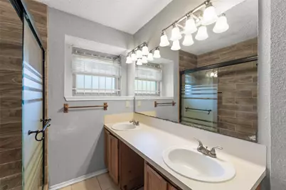 5730 Gineridge Drive, Houston, TX 77053 - Photo 10